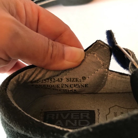 3/20$ Riverland navy suede embroidered shoes size 9 - Picture 7 of 8